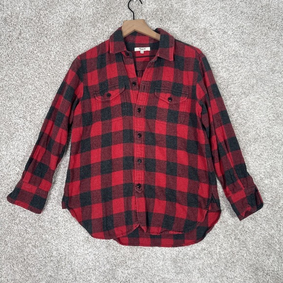 Madewell Tops - Madewell Flannel‎ Cargo Workshirt in Buffalo Check Women's Size XS